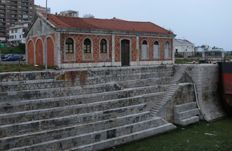 Edificio de bombas del Dique de Gamazo